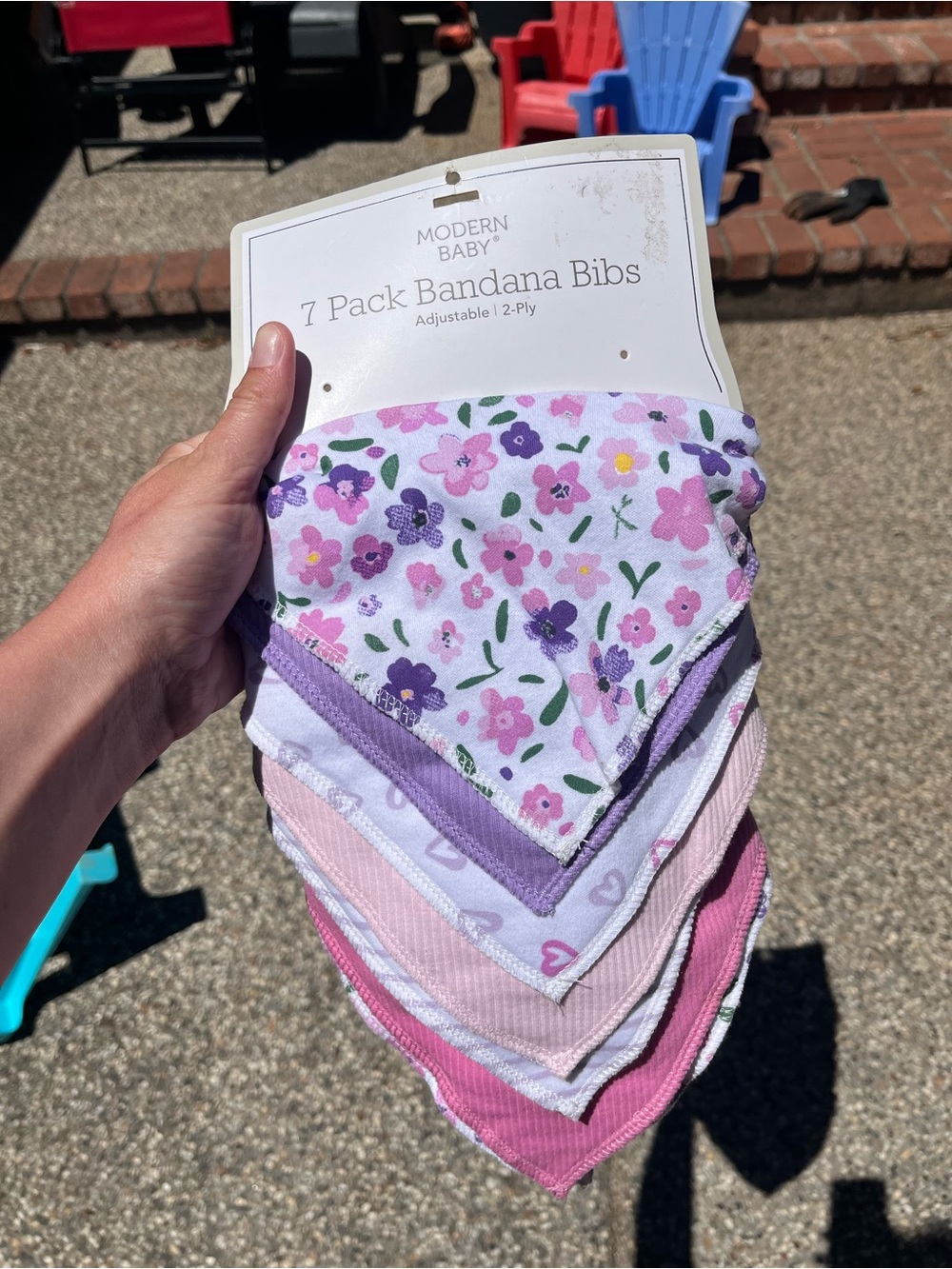 Brand new pack of bibs